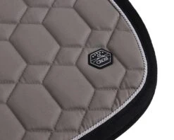 QHP Zadeldek Eldorado -Naturepavo Winkel 3116bis 2