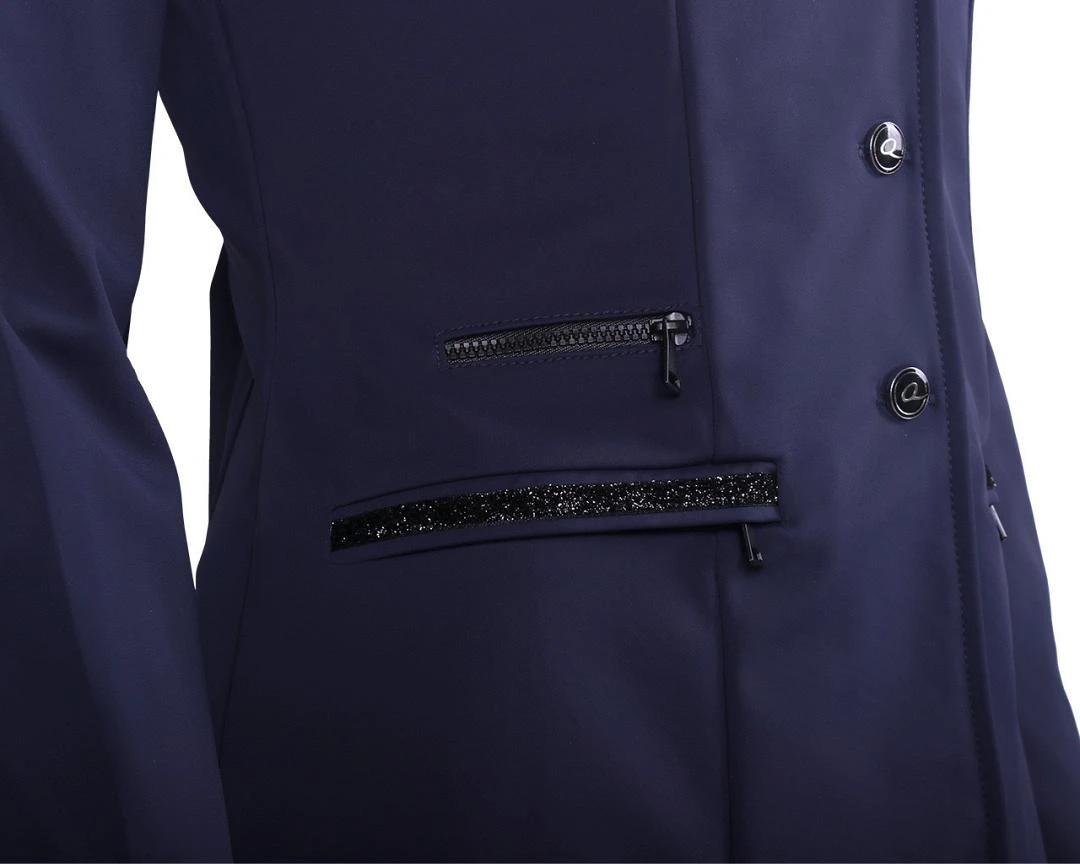 QHP Wedstrijdjas Juliet Dames Blauw 4 QHP Wedstrijdjas Juliet Dames Blauw - Afbeelding 2