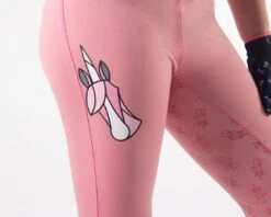 QHP Kinderrijbroek Pull-on Sanna Anti-slip Zitvlak Blossom 7 QHP Kinderrijbroek Pull-on Sanna Anti-slip Zitvlak Blossom -Naturepavo Winkel 8558bls 2