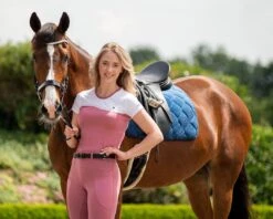 QHP Ceintuur Stirrup Zwart -Naturepavo Winkel 9091zw 1